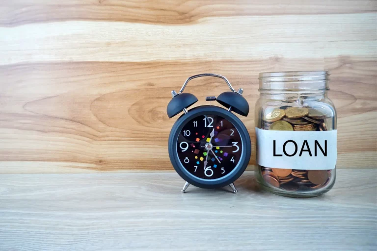 Fixed vs Variable Interest Loans: What You Should Know